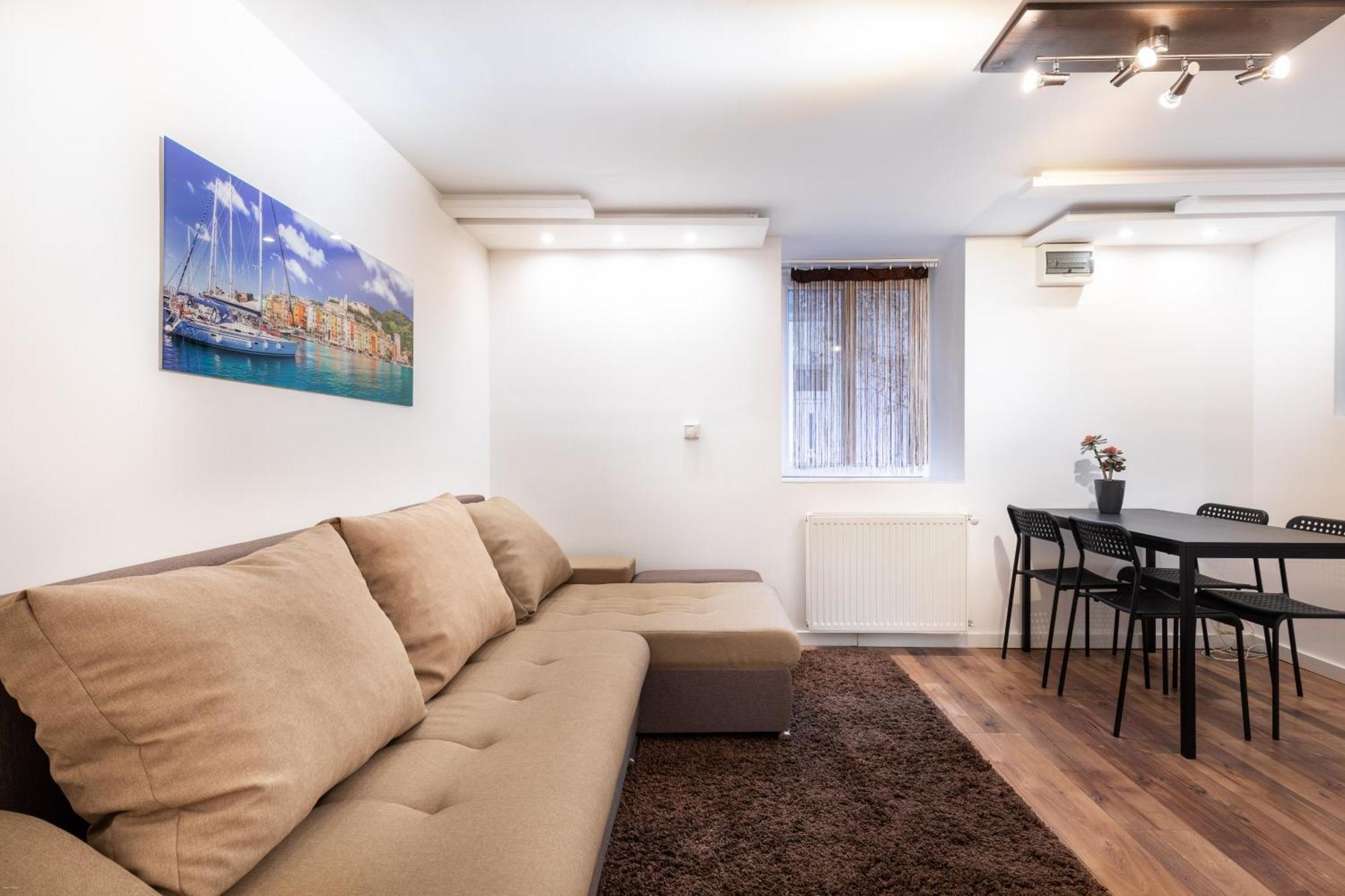 Sz27 A Szekely Appartement